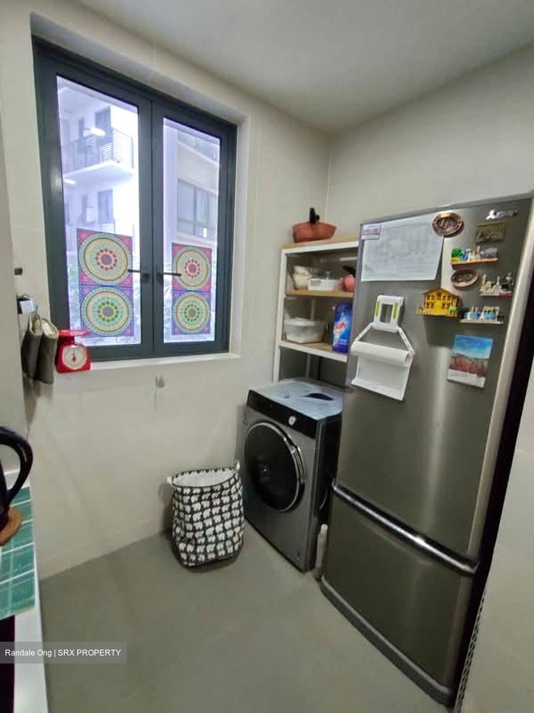 The Palette (D18), Condominium #554740201